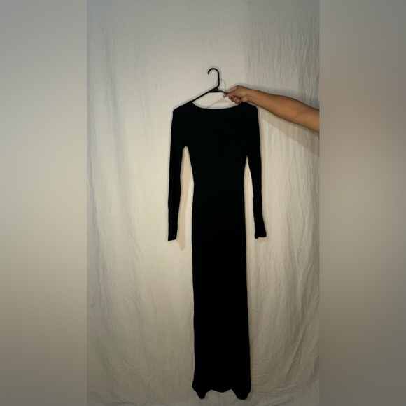 Skims Lounge Dress - Picture 3 of 7